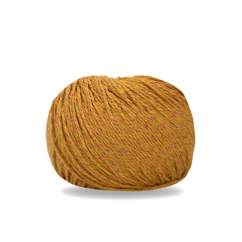 ovillo de algodón y poliéster para tejer prendas de primavera y verano y 50 gramos 100 metros de la marca rosas crafts y color 104