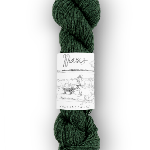 skein of Spanish transhumant wool 50 grams and 225 meters in Forest color