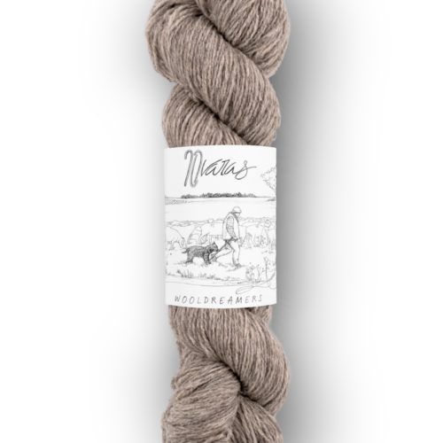 skein of Spanish transhumant wool 50 grams and 225 meters in granite color