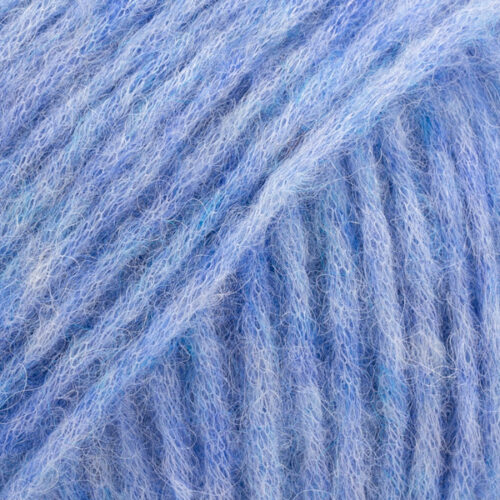 ovillo de lana, alpaca y poliamida de 50 gramas y 150 metros en grosor aran en color 16 azul