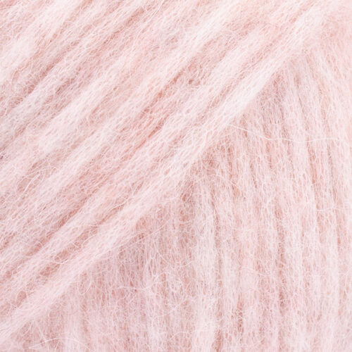 ovillo de lana, alpaca y poliamida de 50 gramas y 150 metros en grosor aran en color 33 rosa arena