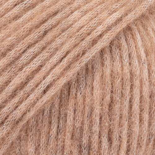 ovillo de lana, alpaca y poliamida de 50 gramas y 150 metros en grosor aran en color 35 arcilla