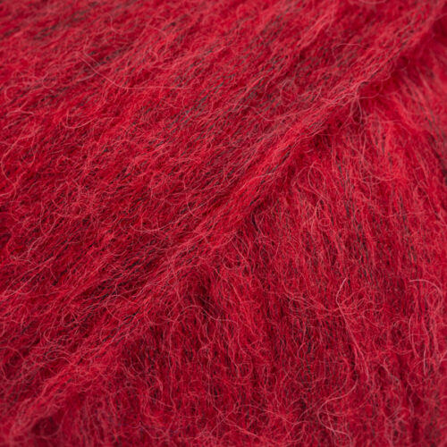 ovillo de lana, alpaca y poliamida de 50 gramos y 150 metros en grosor aran en color 44 rojo carmesí