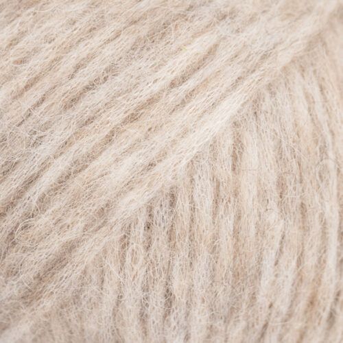 ovillo de lana, alpaca y poliamida de 50 gramos y 150 metros en grosor aran en color 55 beige claro