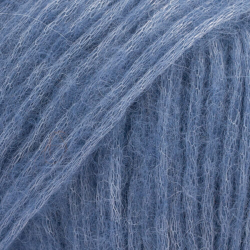 ovillo de lana, alpaca y poliamida de 50 gramas y 150 metros en grosor aran en color 17 azul denim